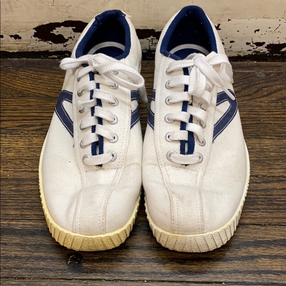 tretorn blue sneakers